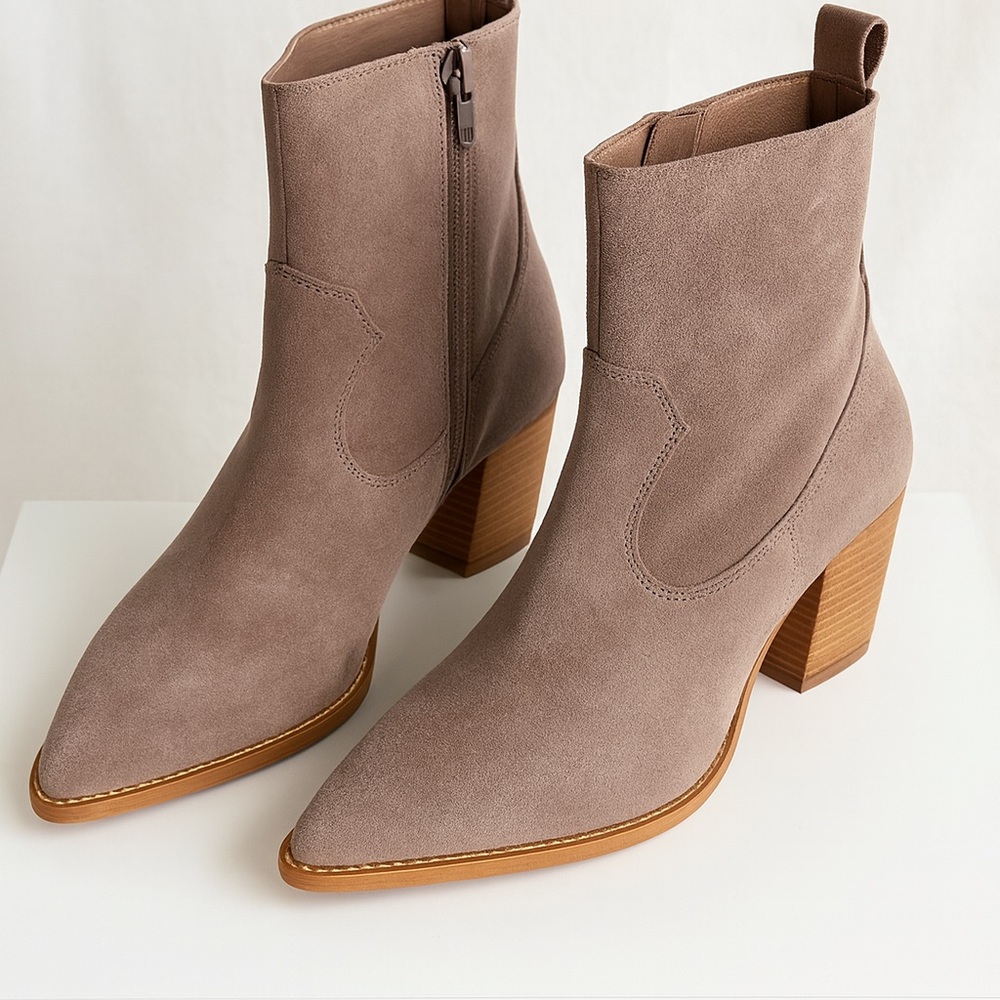 Jeffrey Campbell Suede Booties Taupe Neutral – Size 9.5